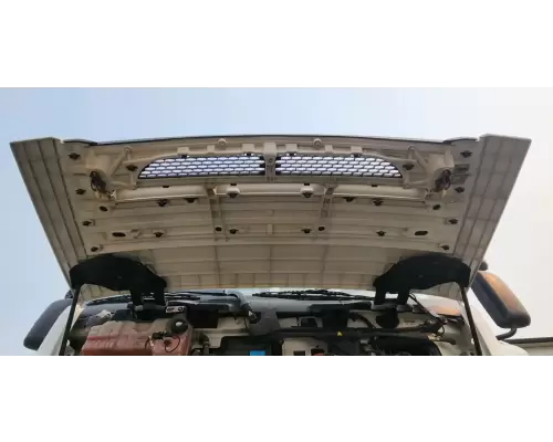 Kenworth K370 Grille