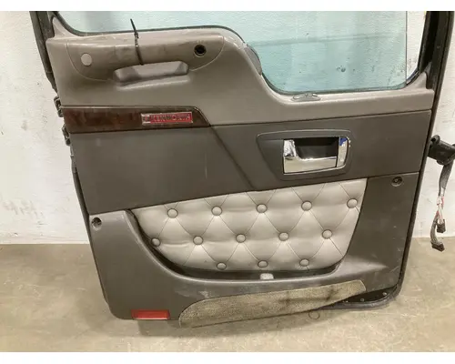 Kenworth L700 Door Assembly, Front