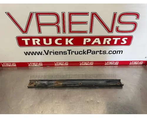 Brackets, Misc. KENWORTH PACCAR / PETERBILT Vriens Truck Parts