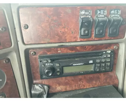 Radio Kenworth T2000 Vander Haags Inc Kc