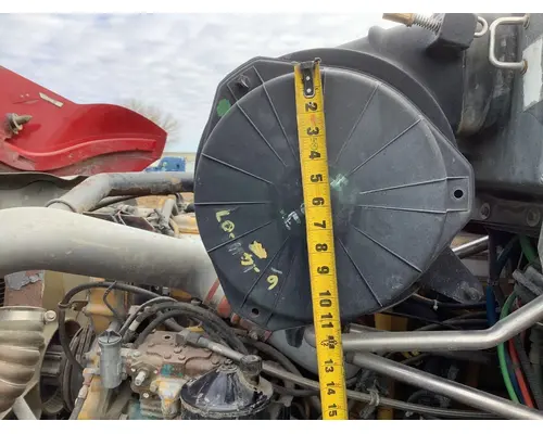 Kenworth T2000 Air Cleaner