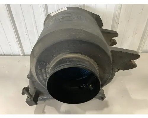 Kenworth T2000 Air Cleaner