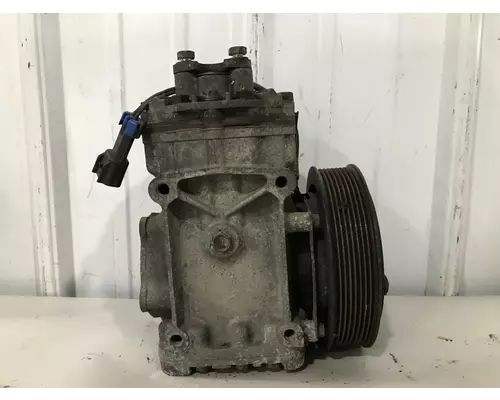 Kenworth T2000 Air Conditioner Compressor