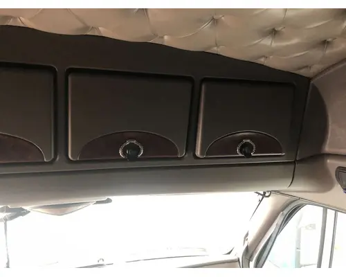 Kenworth T2000 Body, Misc. Parts