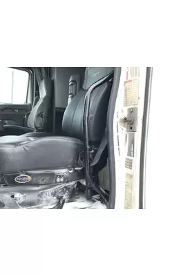 Kenworth T2000 Body, Misc. Parts