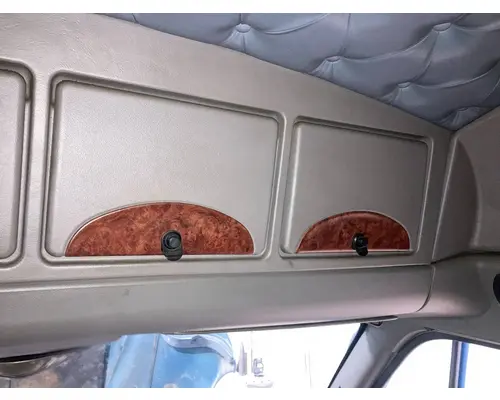 Kenworth T2000 Body, Misc. Parts