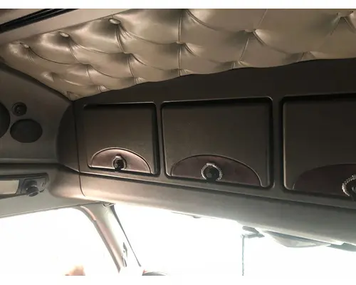 Body Parts, Misc. Kenworth T2000 Vander Haags Inc Cb