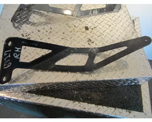 Brackets, Misc. KENWORTH T2000 Valley Truck - Grand Rapids