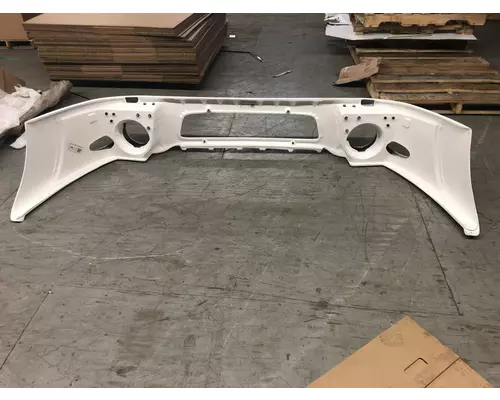 Kenworth T2000 Bumper Assembly, Front