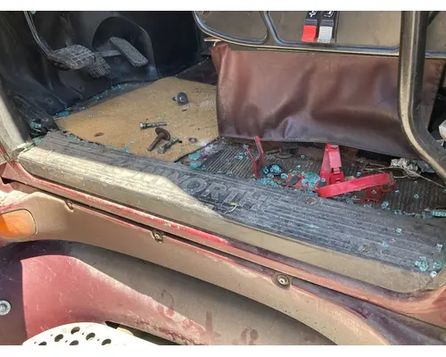 Kenworth T2000 Cab Misc. Interior Parts
