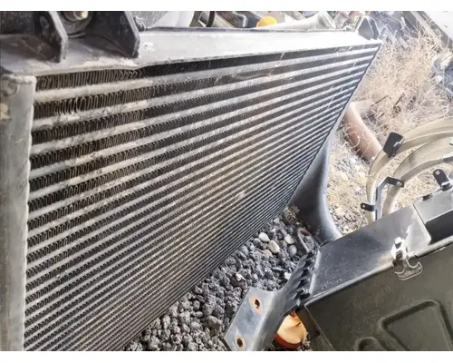 Kenworth T2000 Charge Air Cooler (ATAAC)