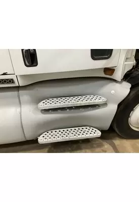 Kenworth T2000 Chassis Fairing