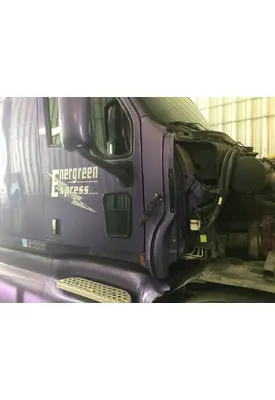 Kenworth T2000 Cowl