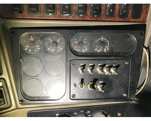 Kenworth T2000 Dash Assembly