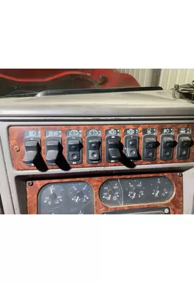 Kenworth T2000 Dash Assembly