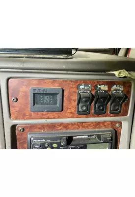 Kenworth T2000 Dash Assembly