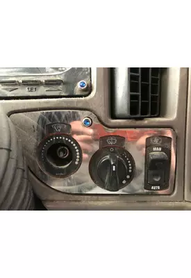 Kenworth T2000 Dash Assembly