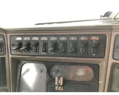 Kenworth T2000 Dash Assembly