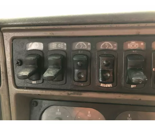 Kenworth T2000 Dash Assembly