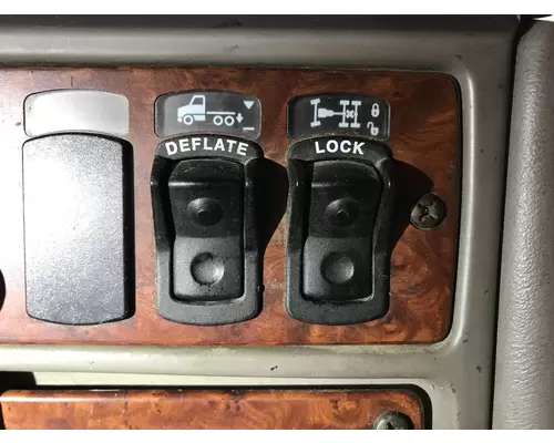 Kenworth T2000 Dash Assembly