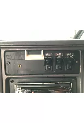 Kenworth T2000 Dash Assembly