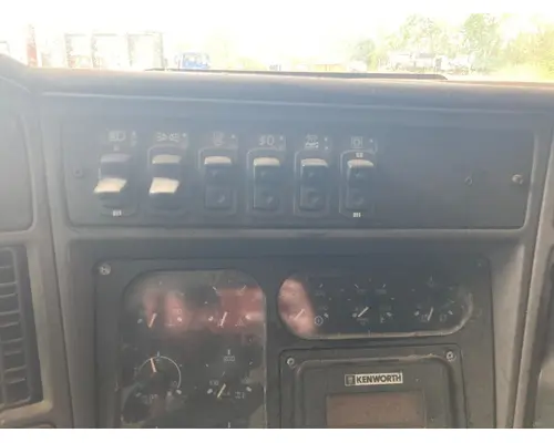 Kenworth T2000 Dash Assembly