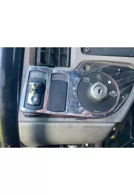 Kenworth T2000 Dash Assembly