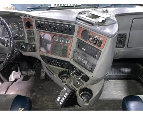 Kenworth T2000 Dash Assembly