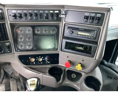 Kenworth T2000 Dash Assembly