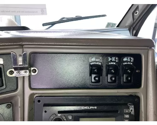 Kenworth T2000 Dash Assembly