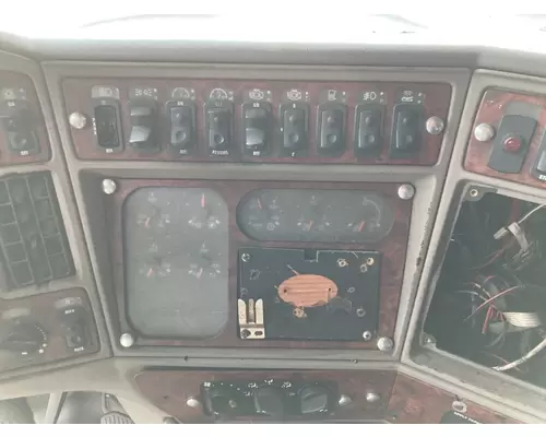 Kenworth T2000 Dash Assembly