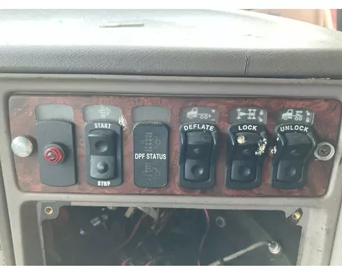 Kenworth T2000 Dash Assembly