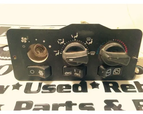 Dash / Console Switch Kenworth T2000 Holst Truck Parts