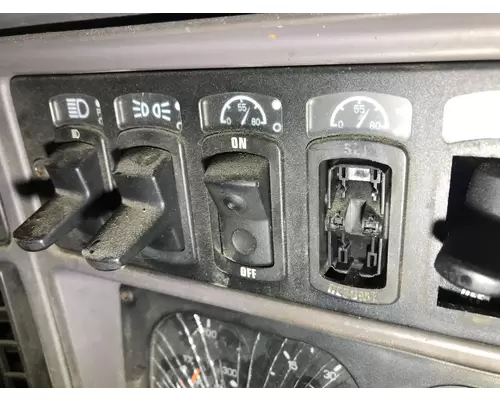 Kenworth T2000 DashConsole Switch