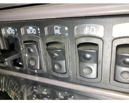 Kenworth T2000 DashConsole Switch