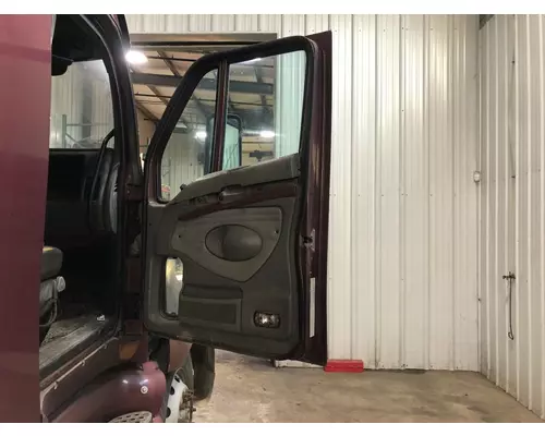 Kenworth T2000 Door Assembly, Front