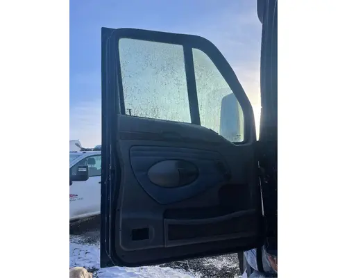 Kenworth T2000 Door Assembly, Front