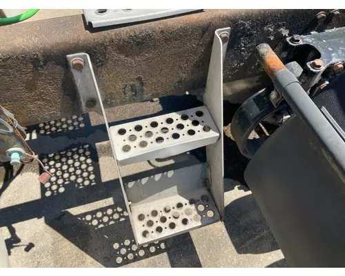 Brackets, Misc. Kenworth T2000 Vander Haags Inc Dm