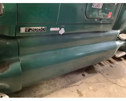 Kenworth T2000 Fairing (Side)
