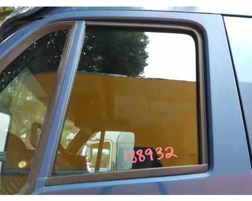 Door Glass, Front KENWORTH T2000 LKQ Heavy Truck Maryland