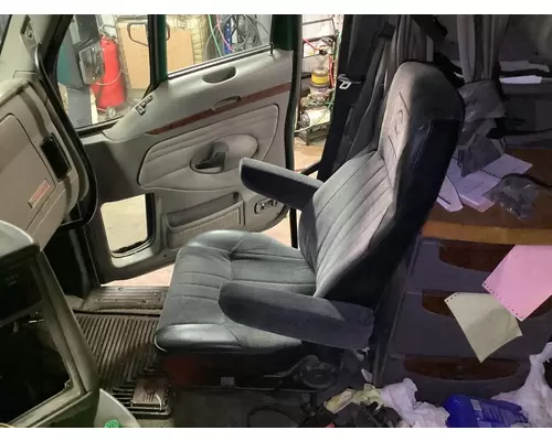 Kenworth T2000 Seat (non-Suspension)