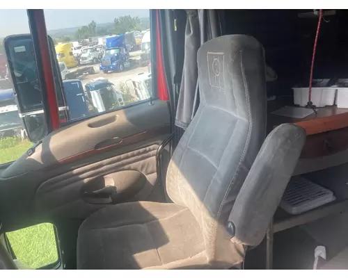 Kenworth T2000 Seat (non-Suspension)