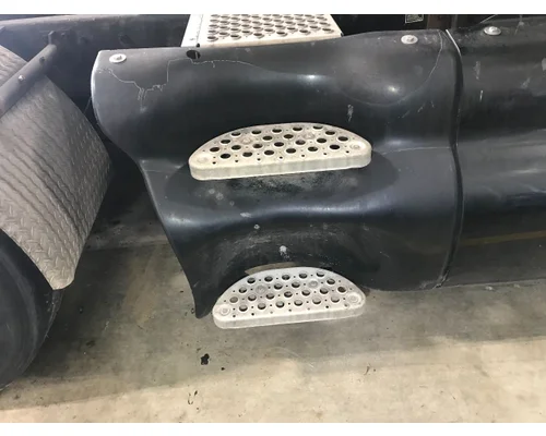Kenworth T2000 Skirt