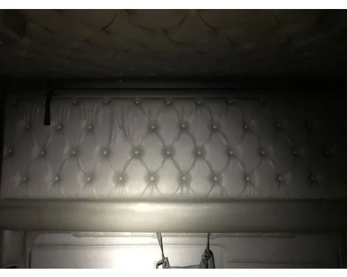 Kenworth T2000 Sleeper Bunk