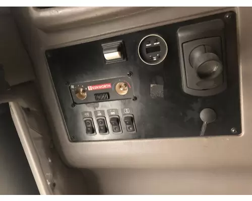 Kenworth T2000 Sleeper Controls