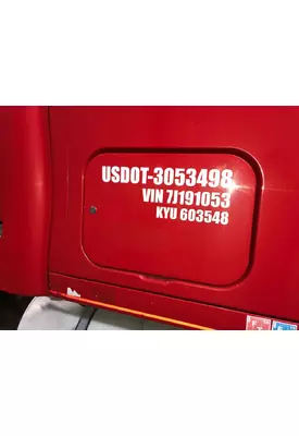 Kenworth T2000 Sleeper Door