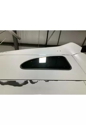 Kenworth T2000 Sleeper Window