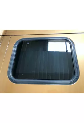 Kenworth T2000 Sleeper Window