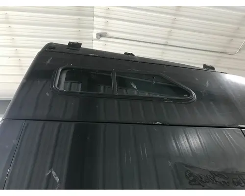 Sleeper Kenworth T2000 Vander Haags Inc Sf