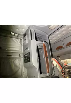 Kenworth T2000 Sleeper